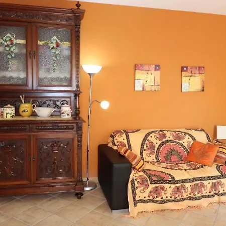 Samuele By Interhome Civezza